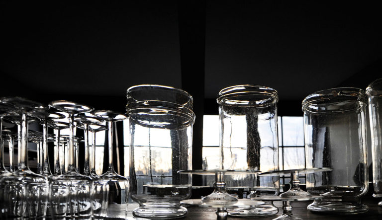 groot-assortiment-glaswerk-verkrijgbaar-bij-hovenierscentrum-de-briellaerd-barneveld_l_4