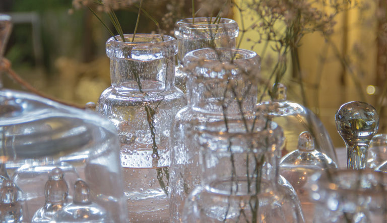 groot-assortiment-glaswerk-verkrijgbaar-bij-hovenierscentrum-de-briellaerd-barneveld_l_9